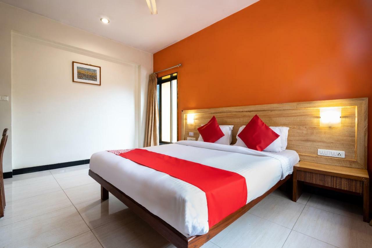Oyo 44695 Hotel Mango Sawantwadi Extérieur photo
