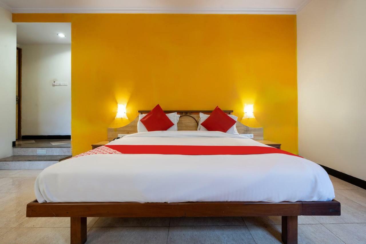 Oyo 44695 Hotel Mango Sawantwadi Extérieur photo